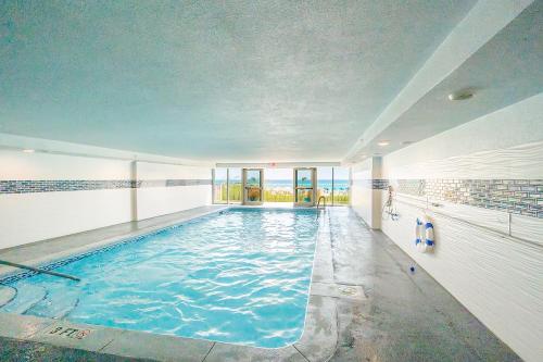 Sea Forever - Enjoy Amenities Beauty and Comfort in Spacious 2 br 2ba - main image