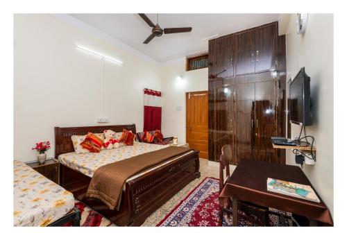 Jaiswal Homestay Pet friendly Entire Bungalow