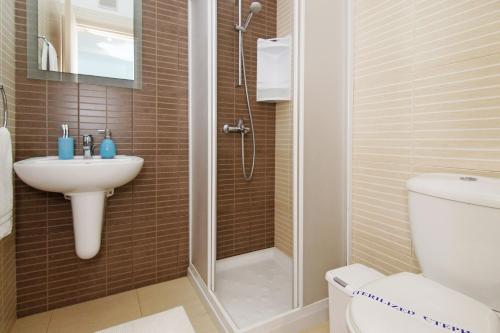 Holiday Home image 10