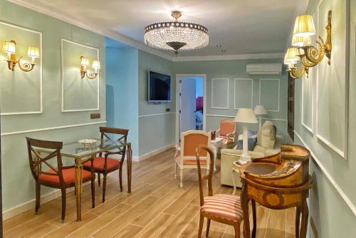 SUITES SAN ESTEBAN 16 Principe, Siviglia