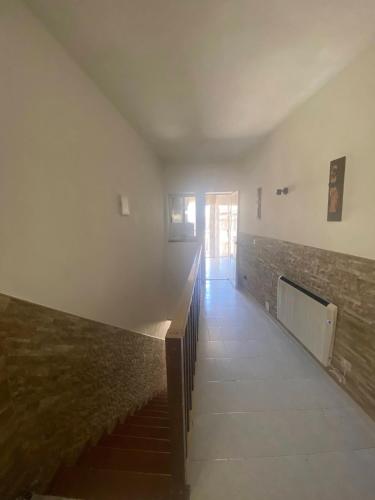 80m² 3 guļamistaba, 2 privāta vannas istaba Māja Navas del Rey
 (Casa de pueblo con chimenea.) in Navas del Rey