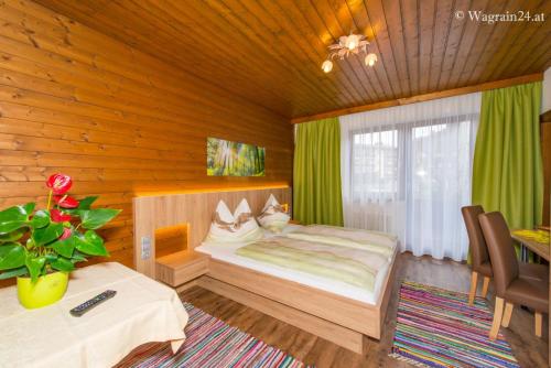 Pension Montana – Wagrain, MN