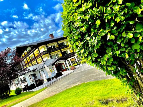 Landhotel GrünWies -Bonsai-Wellness Garni