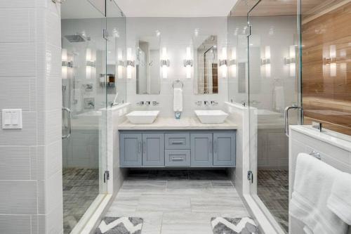 Private Pool & Spa ** Steps to Old Town ** Sanatized near Old Town Scottsdale