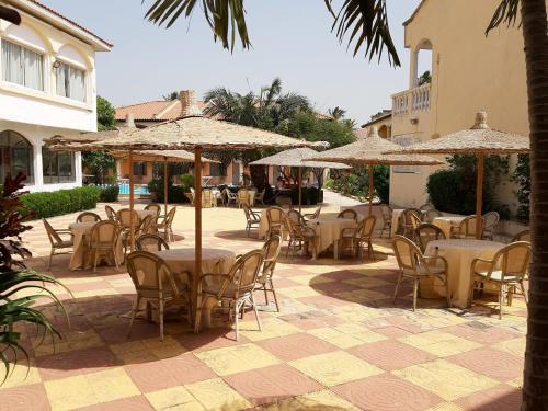 Attrezzature e servizi, Cape Point Hotel in Bakau