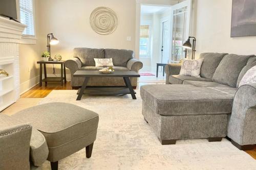 Bayshore Beauty Stylish 3BR SOHO Bungalow near Hyde Park in Tampa, USA