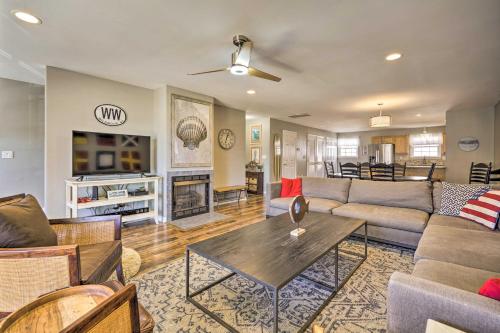 Wildwood Townhome Walk to Boardwalk and Beach! - image 11