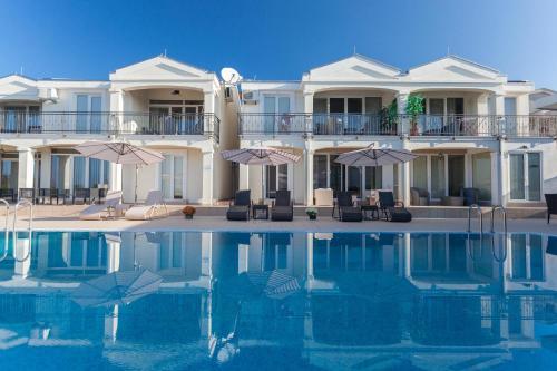 Spa Resort Bečići - image 8