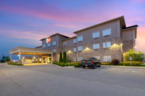. Best Western Plus Walkerton Hotel & Conference Centre