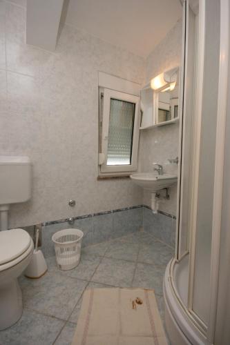 Double Room Pag 6311b - image 7
