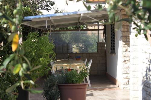 Apartment Novigrad 6979b - image 7