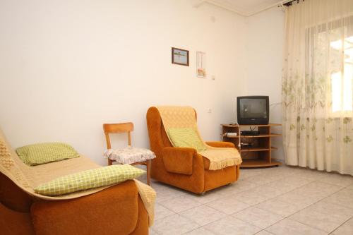 Apartment Novigrad 6979b - image 12