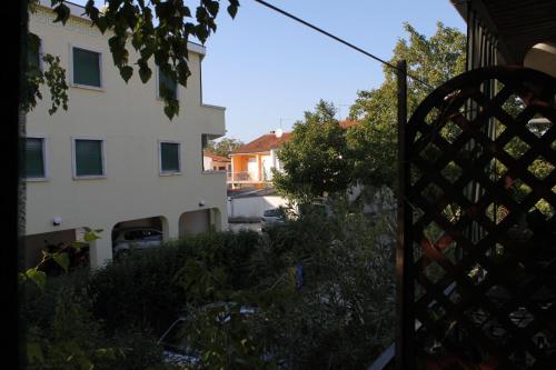 Apartments and rooms with parking space Rovinj - 7170 Over view