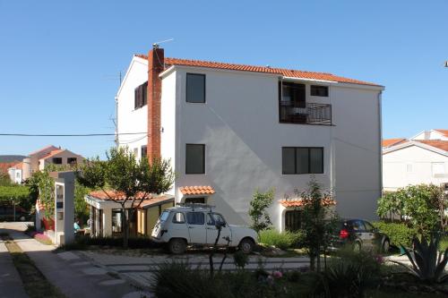  Apartments with a parking space Vodice - 7604 in Vodice