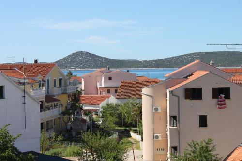 One-Bedroom Apartment with Terrace and Sea View image 10