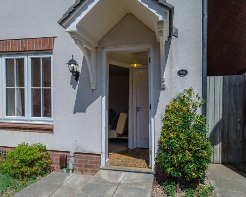 Chapel Break, 2 Bed, 2 Bathroom House With Parking & Fast Wifi