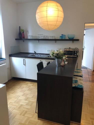 studio e - Quiet central business one bedroom apartment for 3 guests, Düsseldorf (photo 7)