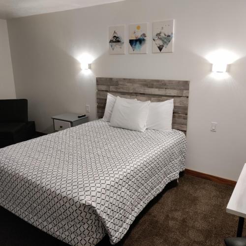 Queen Room - Disability Access