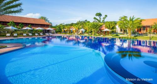 Piscina, Maison du Vietnam Resort & Spa in Cua Duong