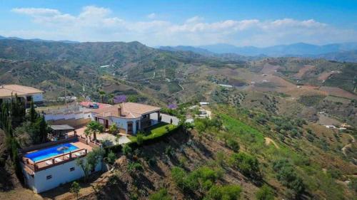 Casa Mirador Las claras Con Piscina privada jardin y AireAcodicionado