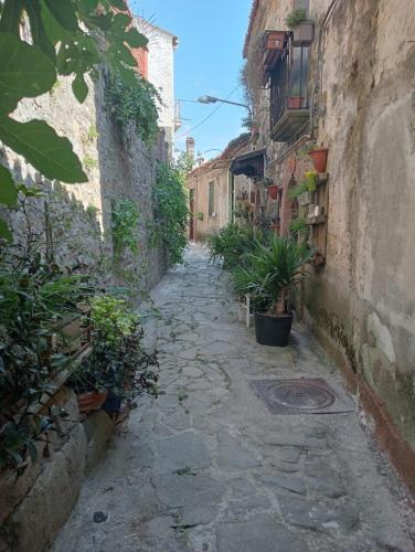  La locanda dei baroni in 84050 Lustra