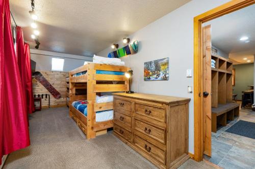 2054 The Pines Condo - image 6