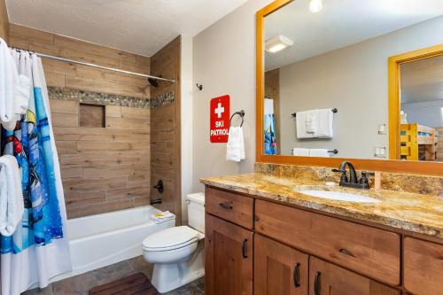 2054 The Pines Condo - image 10