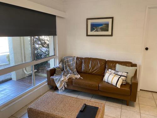 Villa Manyana - Coastal Getaway - Blueys Beach in Klusās palmas