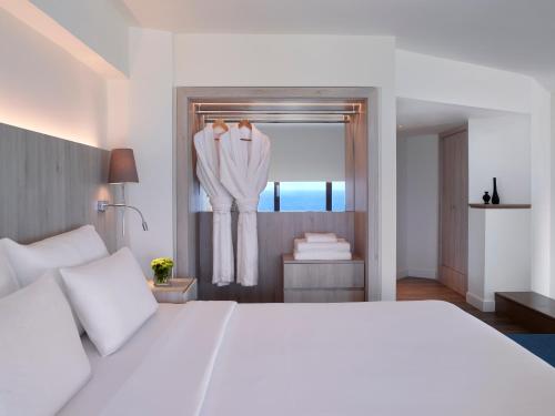 Rhodes Bay Hotel & Spa - image 10