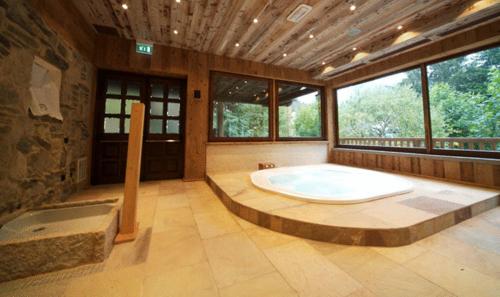 熱水浴缸, Relais Del Nazionale - Teritoria in 韋爾南泰