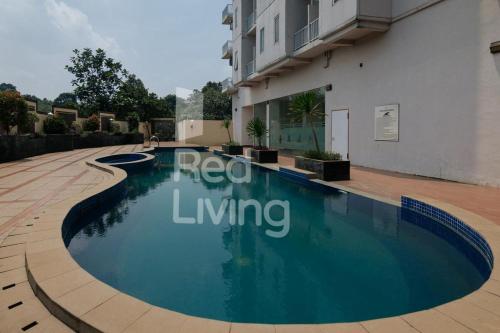 RedLiving Apartemen Easton Park Serpong with Netflix