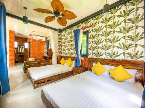 Long Hải Channel Beach Resort in Long Hai Beach