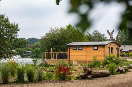 Sumners Ponds Fishery & Campsite