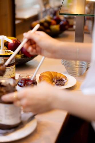 Hotel Max 70 I contactless check-in - image 7