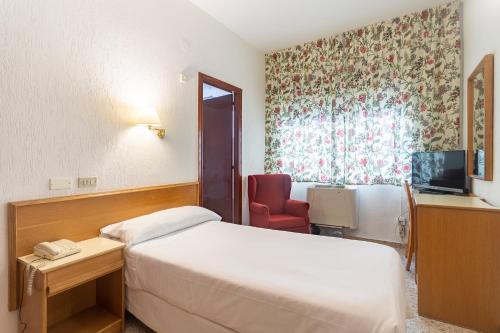 Hotel Leuka - image 13