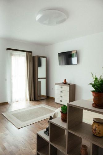 . Cozy apartment on the picturesque Niraj Valley