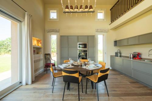  Villa Benedetto by Mmega in Strada