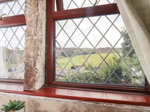 Exterior view, 8 Lune Street in Worth Valley