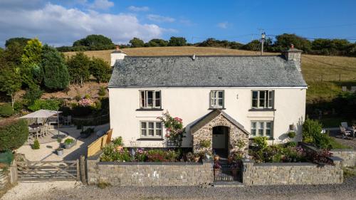 West Lyn Farm - Accommodation - Lynton