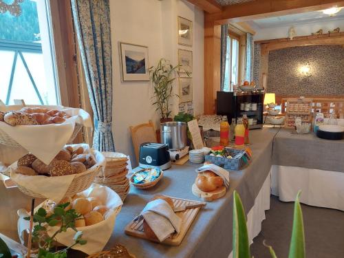 Hotel Bündnerhof - image 4