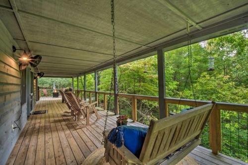 Cozy Clayton Cabin with Deck and Mountain Views!