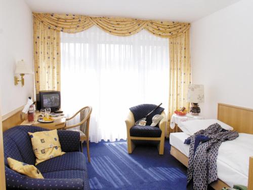 Deluxe Single Room