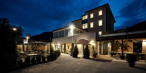 HOTEL MIRAMONTI ENOTECA Hotel de charme Pove del Grappa