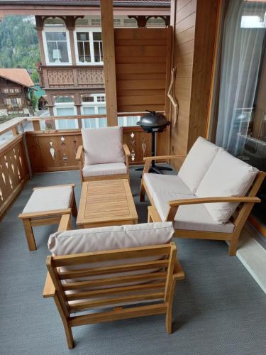 瑞士伊瑟爾特瓦爾德公寓 (Switzerland Iseltwald Apartment) in 伊瑟爾特瓦爾德