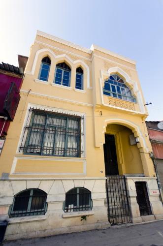 B&B Izmir - Mansion with Lemon Tree - Bed and Breakfast Izmir