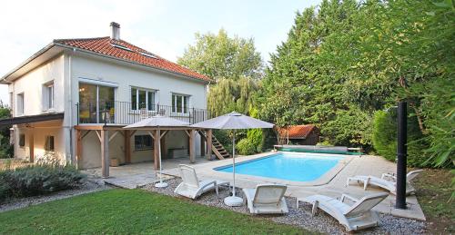 Superb contemporary 3 bed villa in Cancon