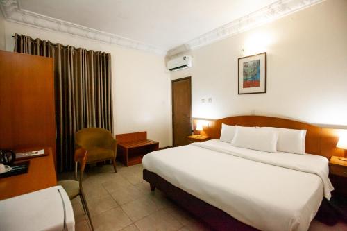 hotel photo