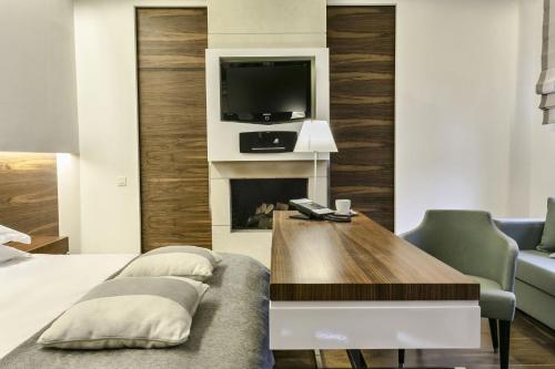 12 Months Luxury Resort - image 5