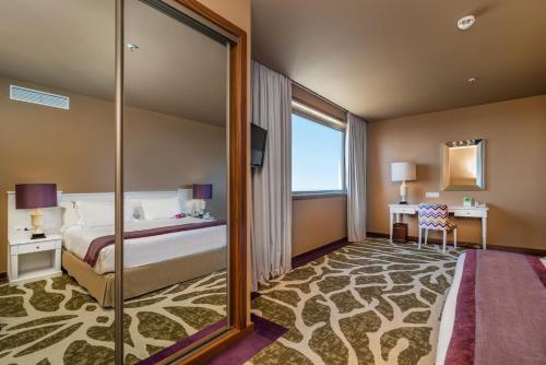 Holiday Inn Porto Gaia an IHG Hotel - image 11