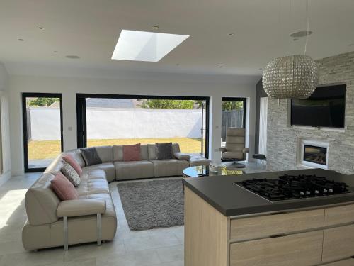 Perfect 4 bedroom 2 bathroom Home